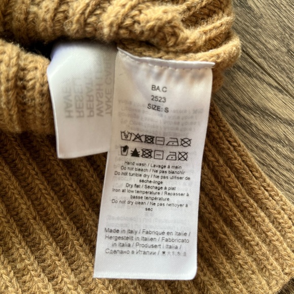 NWOT Ganni oversized wool sweater - Picture 5 of 5